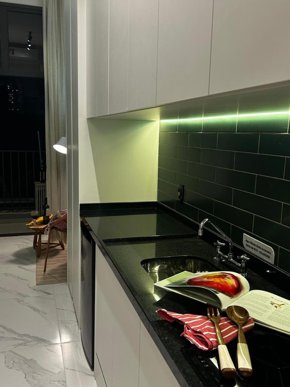 Studio Ao Lado Da Berrini, Metro Brooklin E Consulado Americano Сан-Паулу Екстер'єр фото